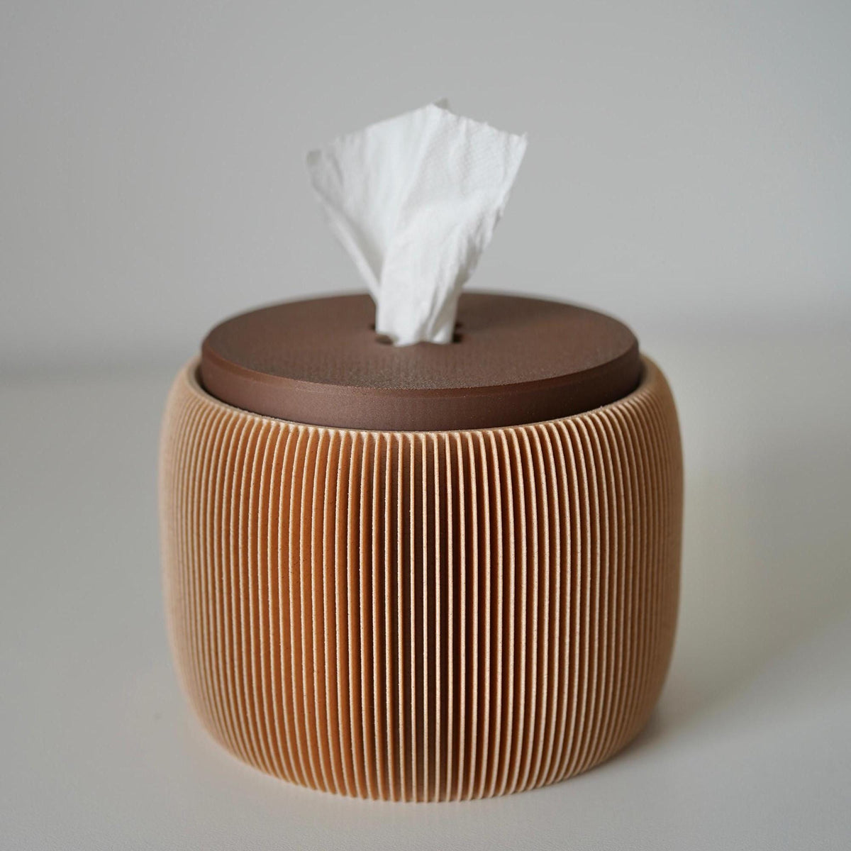 Moderne tissue-dispenser til toiletpapirrulle